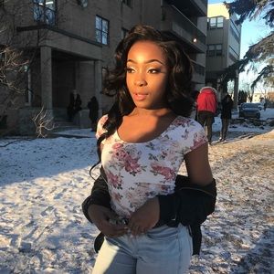 Meet your Posher, Laylah